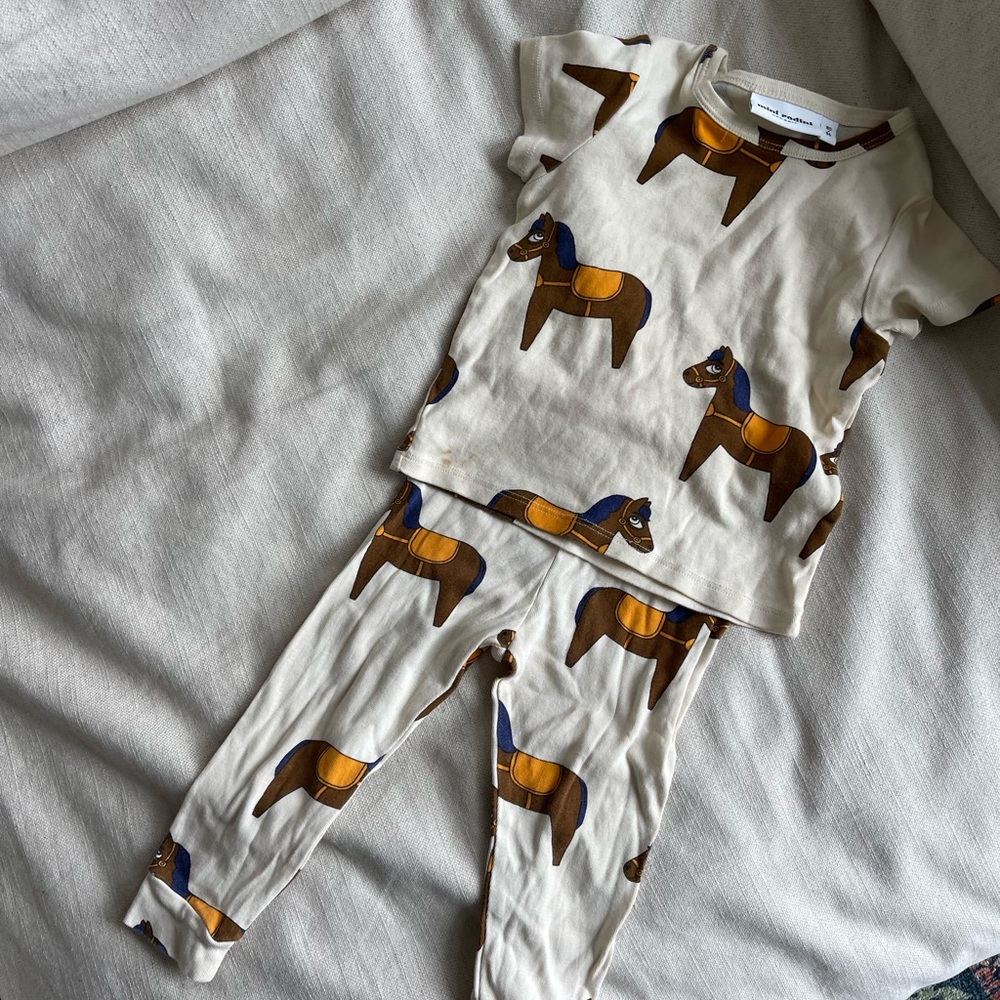 Mini Rodini set.